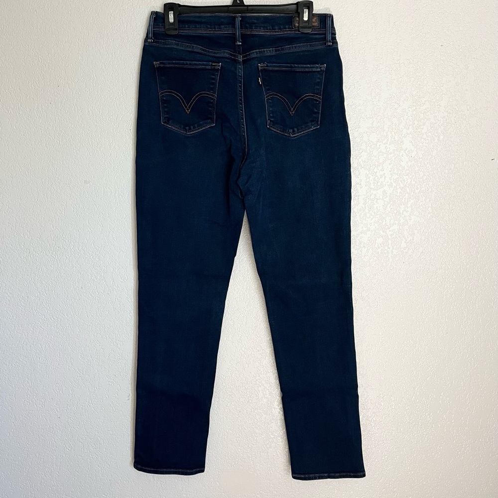 512 Levi’s - Picture 2 of 3